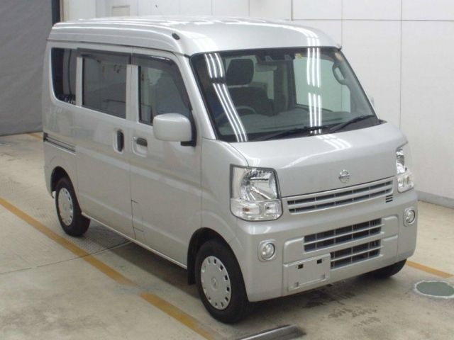 3518 Nissan Clipper van DR17V 2019 г. (NAA Osaka)